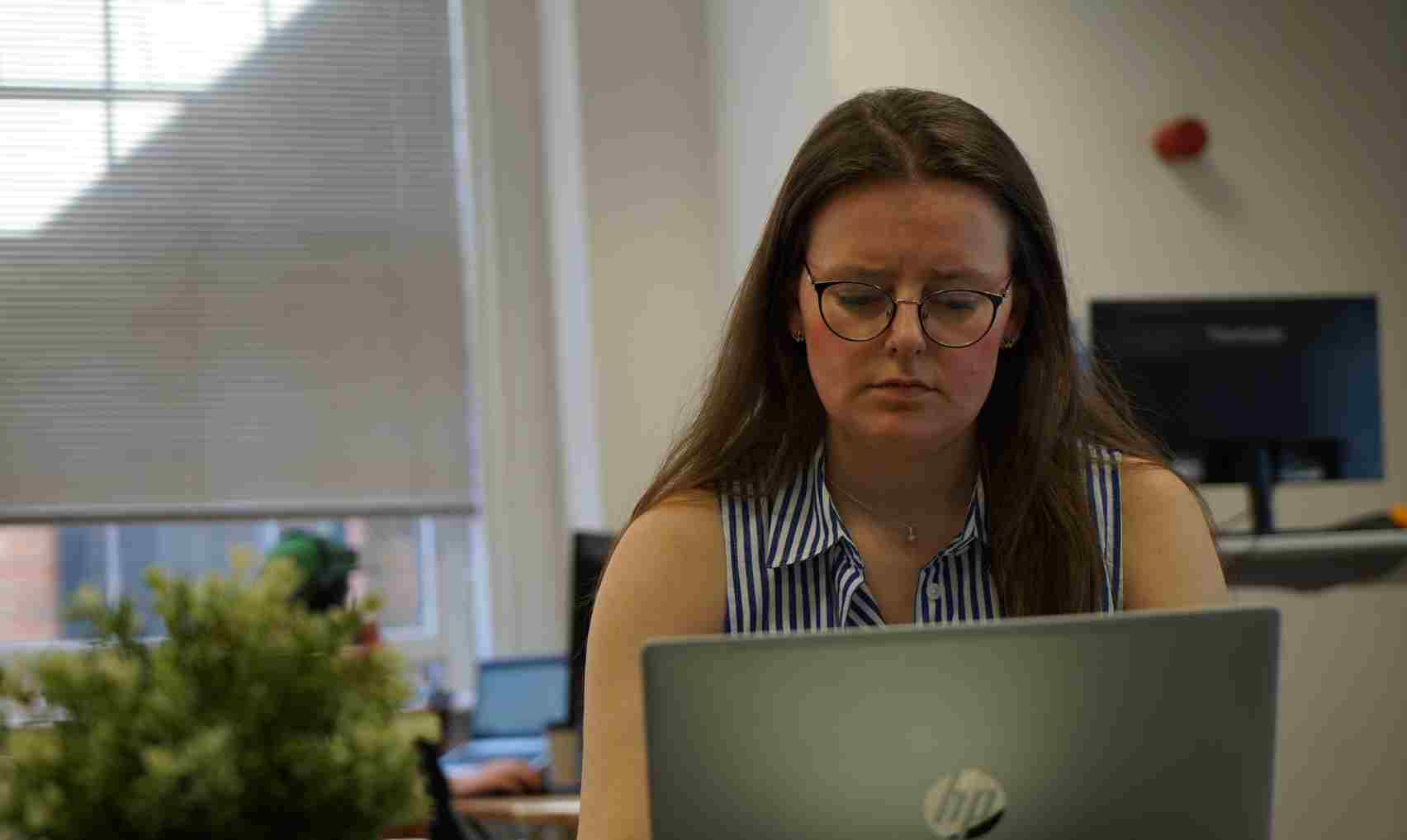 NetMonkeys managed EDR cybersecurity engineers monitoring network threats